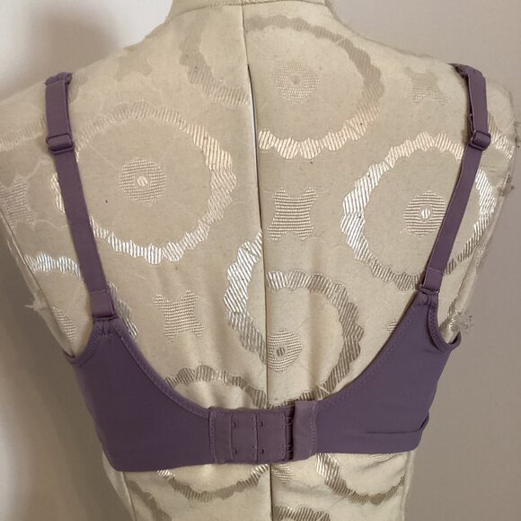 Bali Underwire Bra One Smooth U Illusion Neckline Convertible 36C 3439 CURRANT - Picture 2 of 2